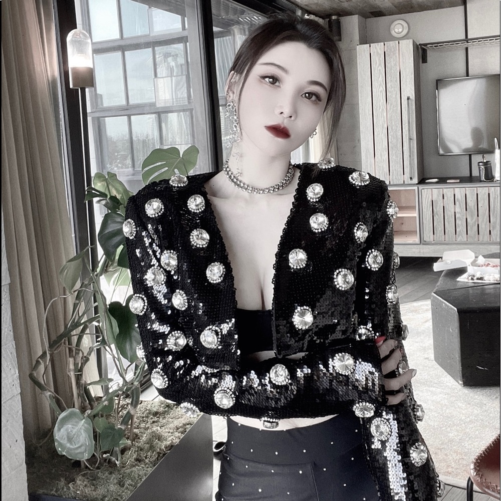 Meet your Posher, Bi yan